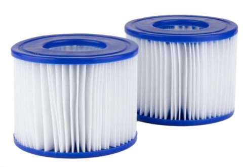 Twee blauwe zwembadfilters naast elkaar
