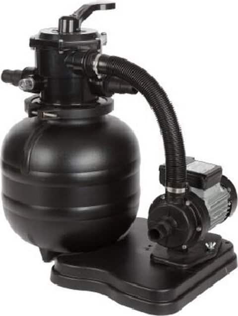 Zwarte zwembad zandfilterpomp met slangaansluiting