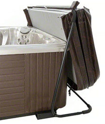 Opgevouwen jacuzzi cover met frame